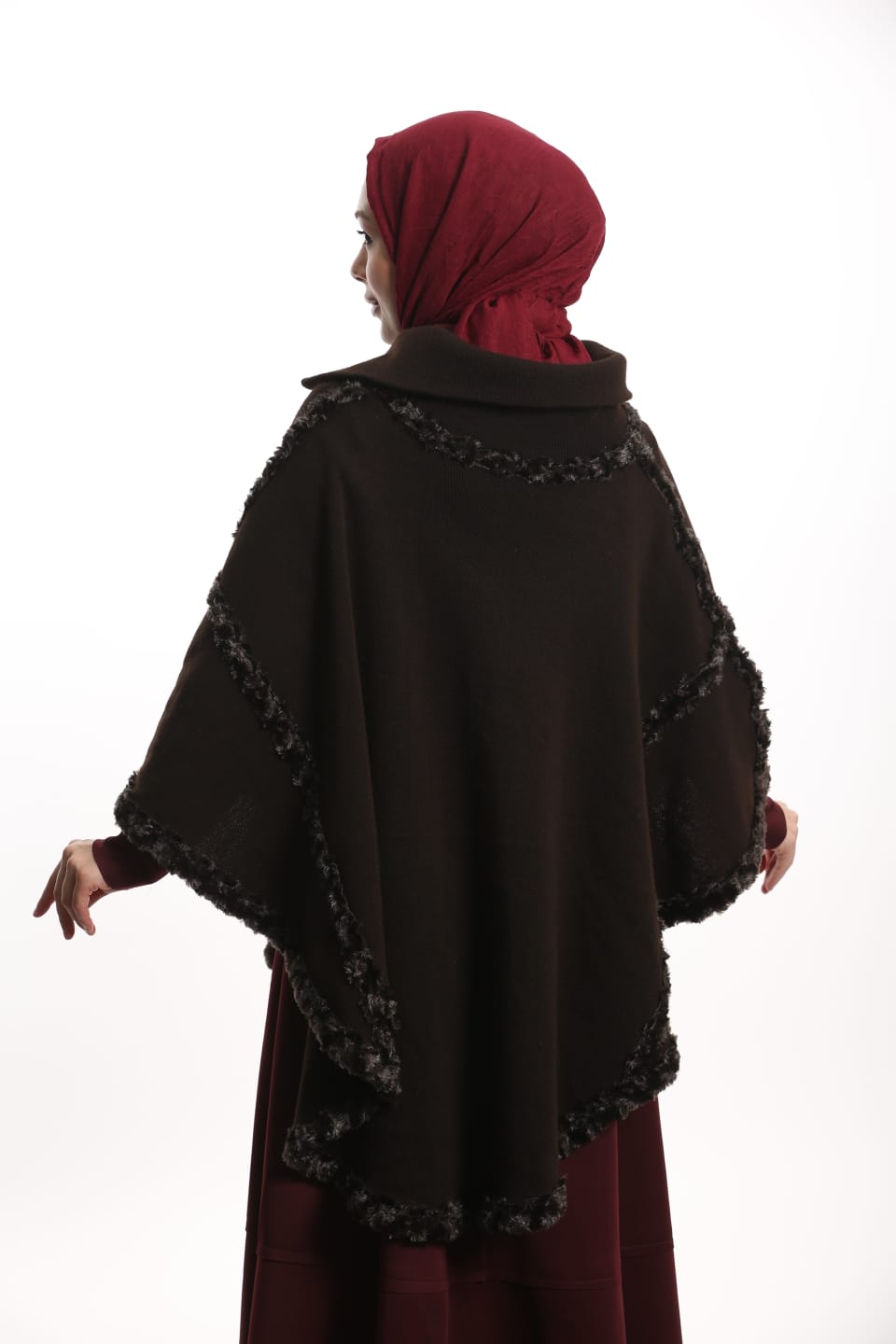 Yakalı Boğazlı Panço Kahverenk - Süslü